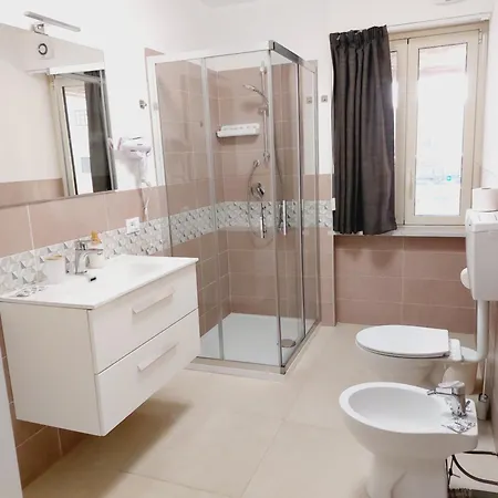 Un Passo Dal Porto 3* باليرمو